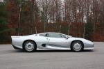 Jaguar XJ220 1992 года